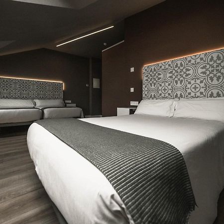 Rener Hotel Los Campones ヒホン エクステリア 写真