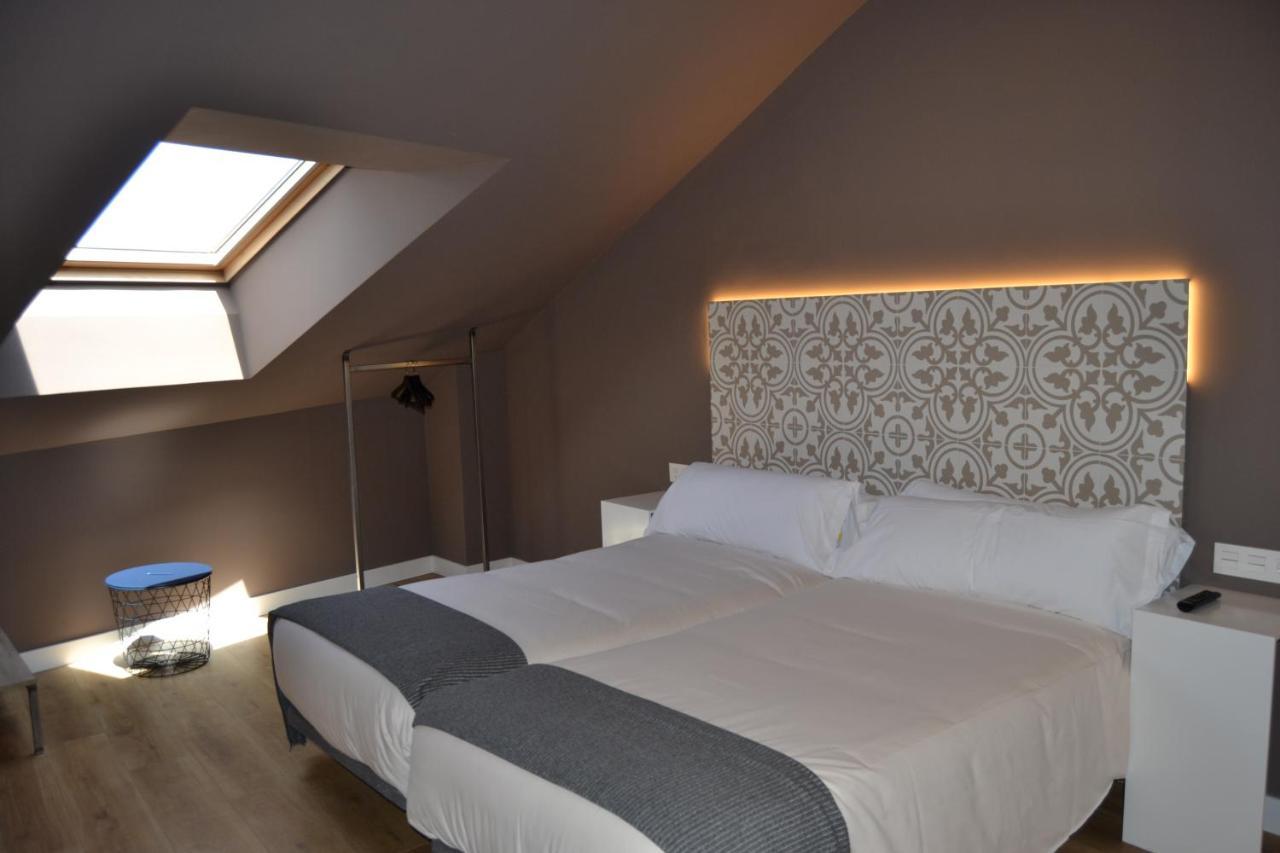 Rener Hotel Los Campones ヒホン エクステリア 写真