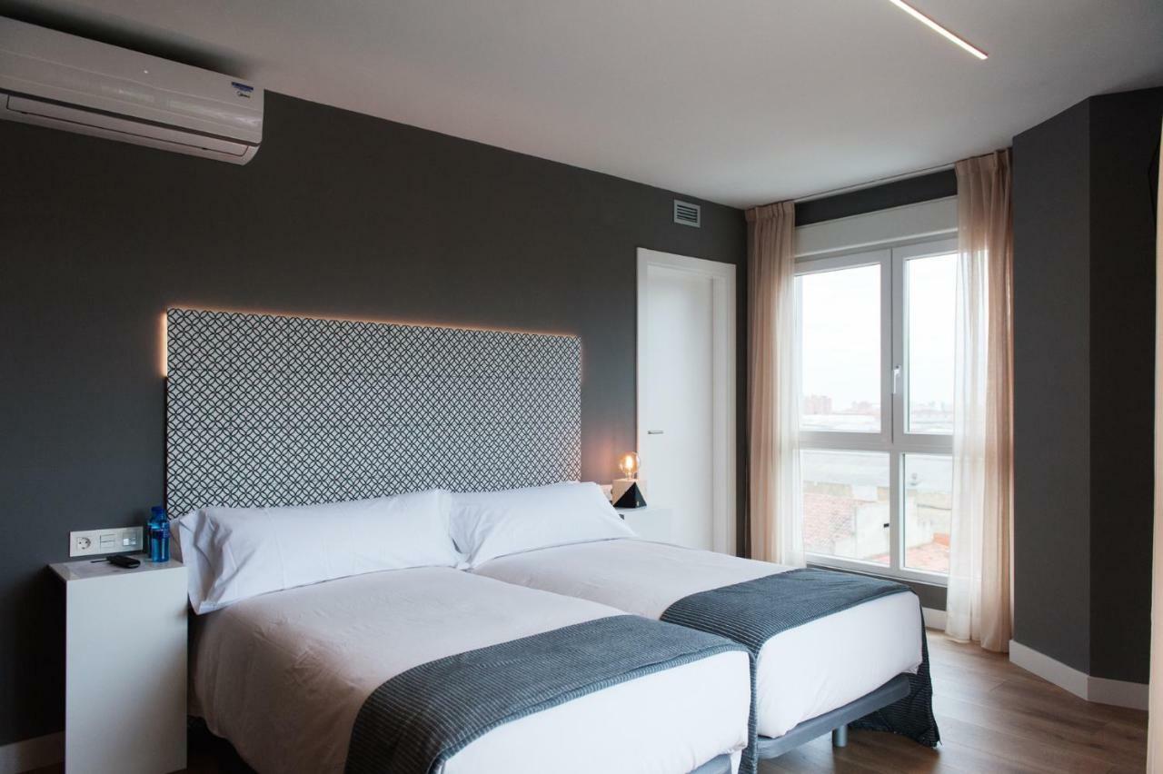 Rener Hotel Los Campones ヒホン エクステリア 写真