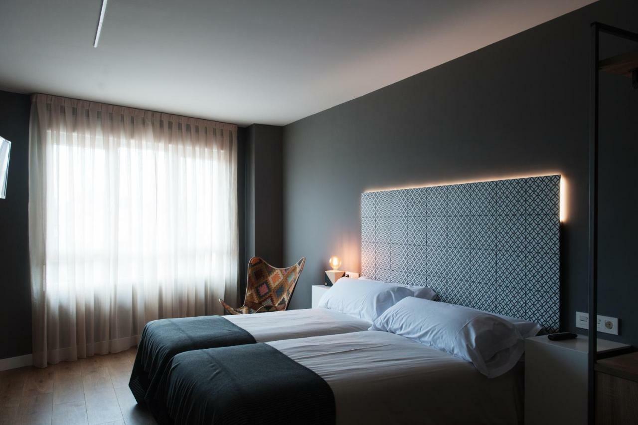 Rener Hotel Los Campones ヒホン エクステリア 写真