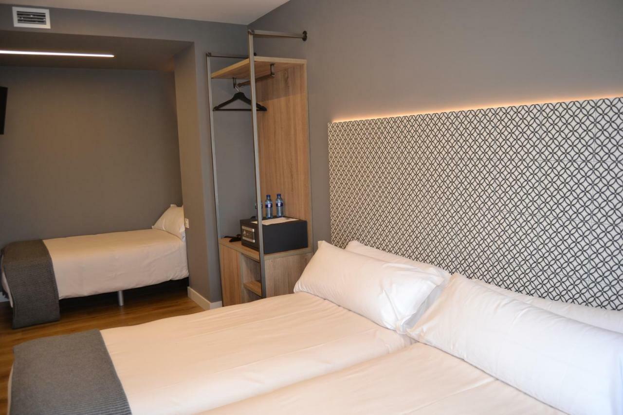 Rener Hotel Los Campones ヒホン エクステリア 写真